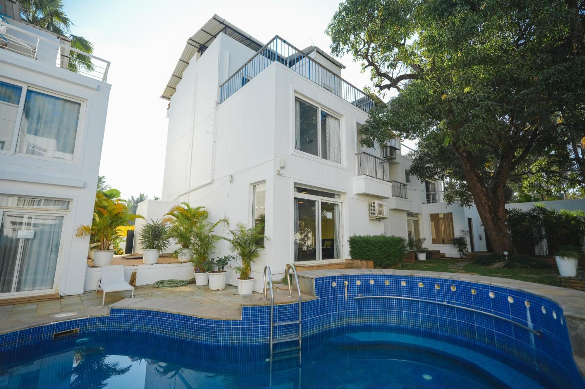 Villa M - Jia 3- 3Bhk In Candolim, Pool Facing, Near Beach, Breakfast Included Екстериор снимка
