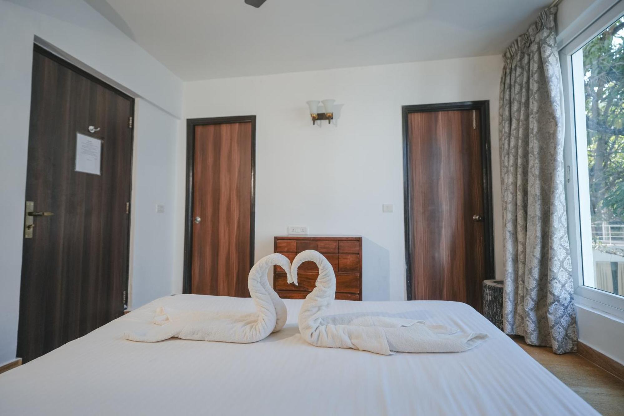 Villa M - Jia 3- 3Bhk In Candolim, Pool Facing, Near Beach, Breakfast Included Екстериор снимка