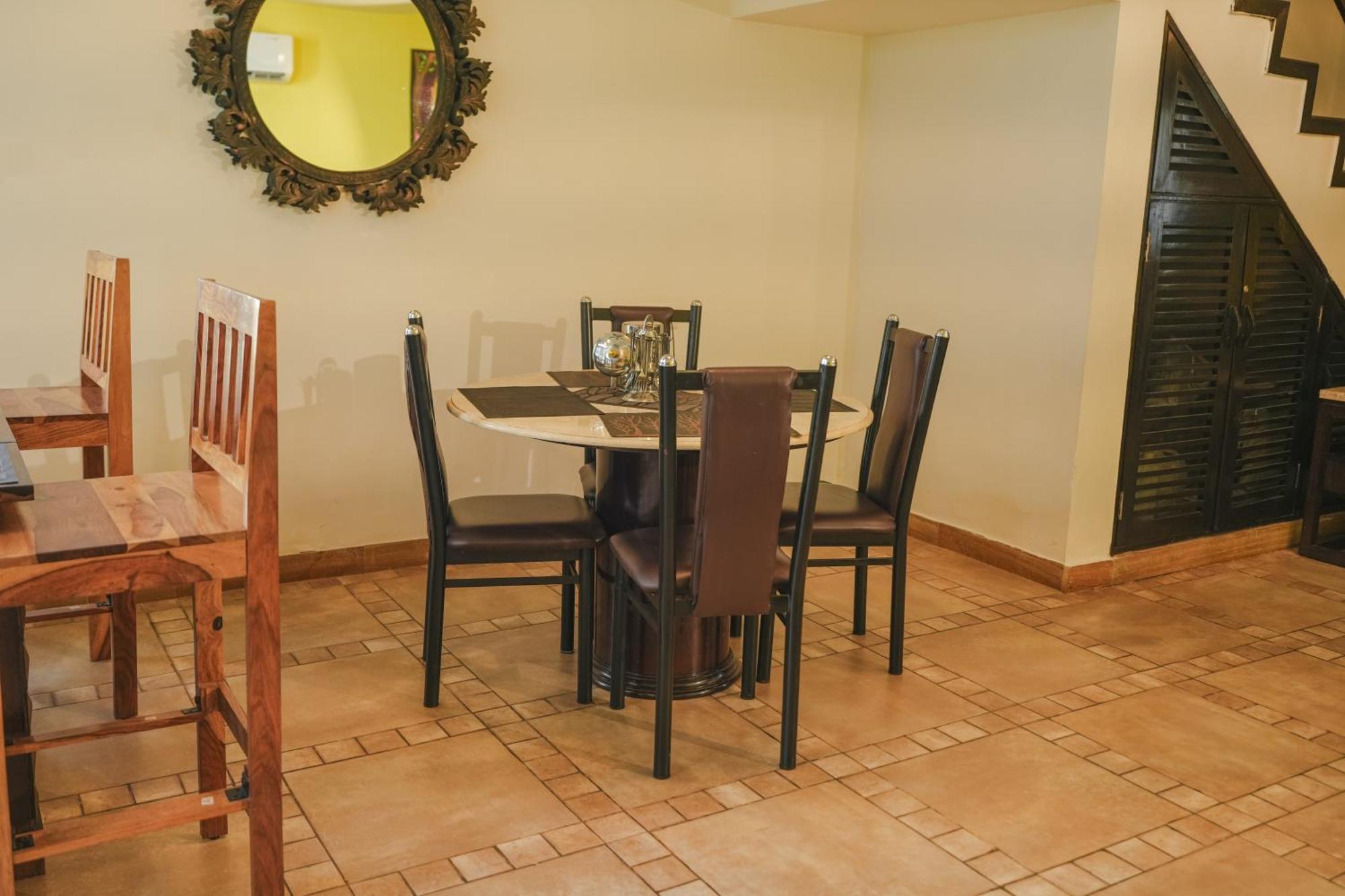 Villa M - Jia 3- 3Bhk In Candolim, Pool Facing, Near Beach, Breakfast Included Екстериор снимка
